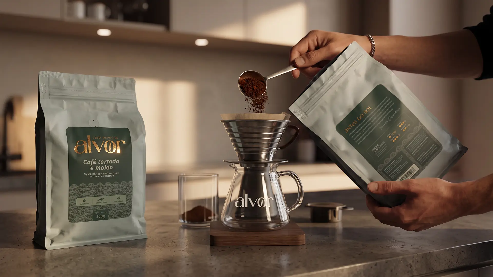 Identidade visual para a Alvor, marca de café especial em Santiago, RS, por RBR Design.