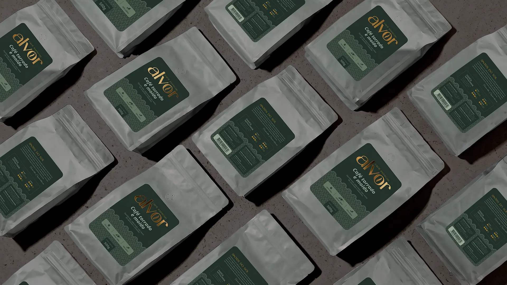 Identidade visual para a Alvor, marca de café especial em Santiago, RS, por RBR Design.