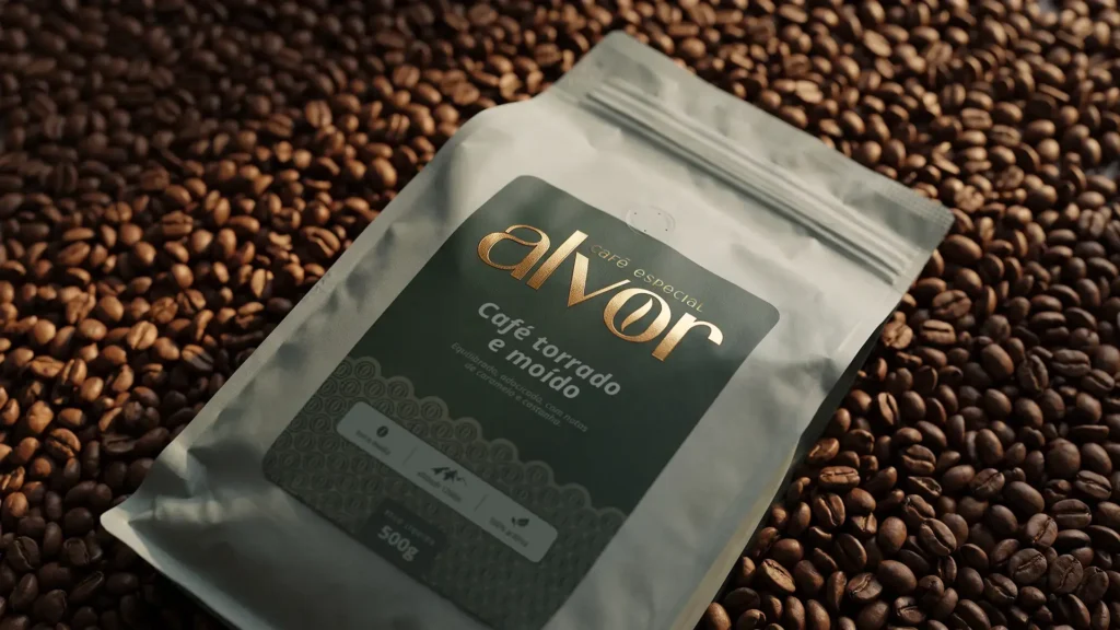 Identidade visual para a Alvor, marca de café especial em Santiago, RS, por RBR Design.