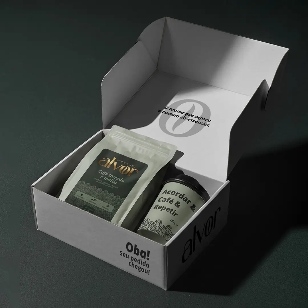 Identidade visual para a Alvor, marca de café especial em Santiago, RS, por RBR Design.